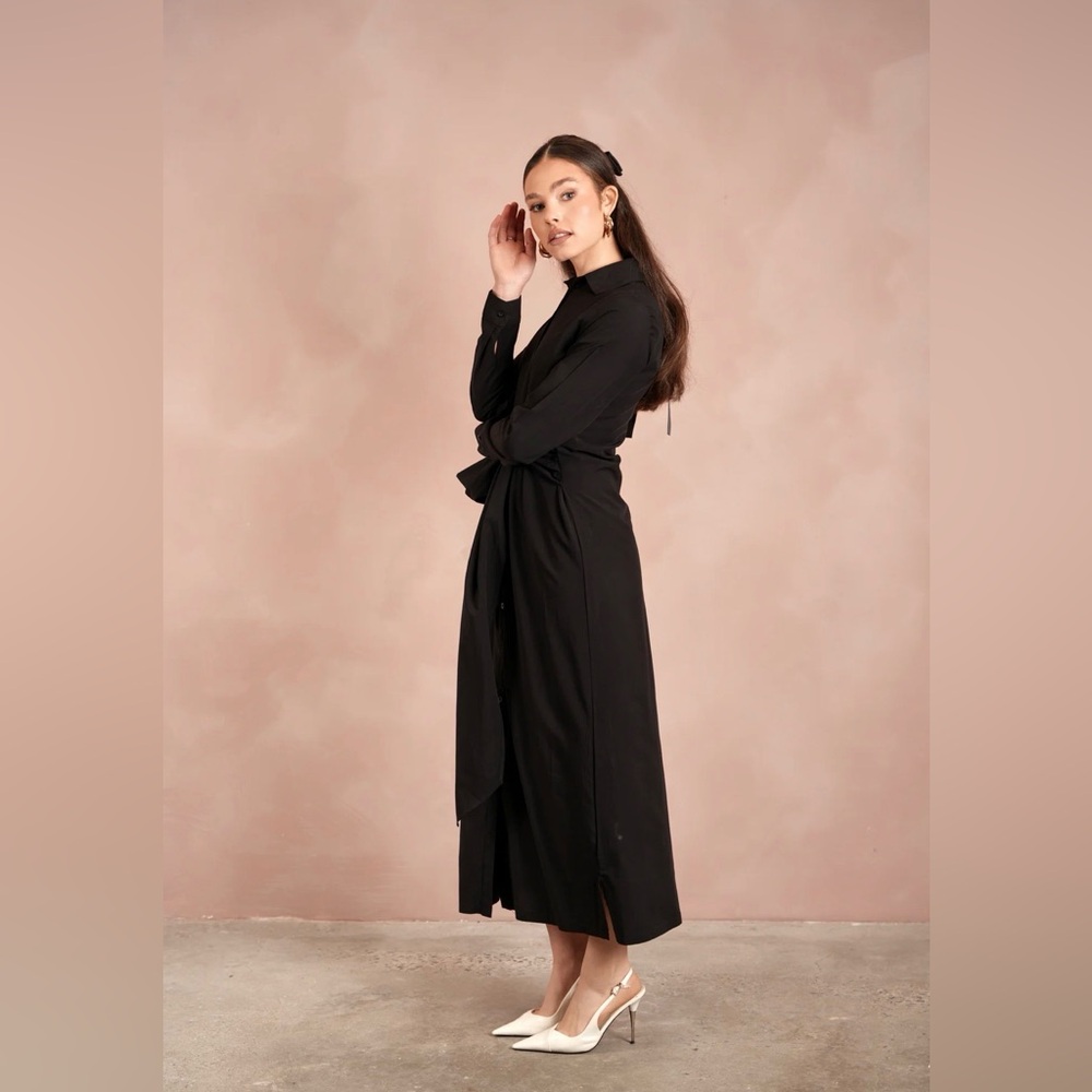 Button-Front Black Tie-Waist Maxi Jumpsuit - Picture 2 of 3